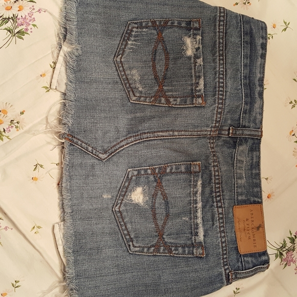 Abercrombie & Fitch size 0 denim skirt - Picture 7 of 8
